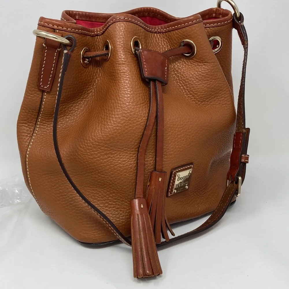 Lovely vintage Dooney & Bourke bag. Supple genuine leather - Picture 2 of 10